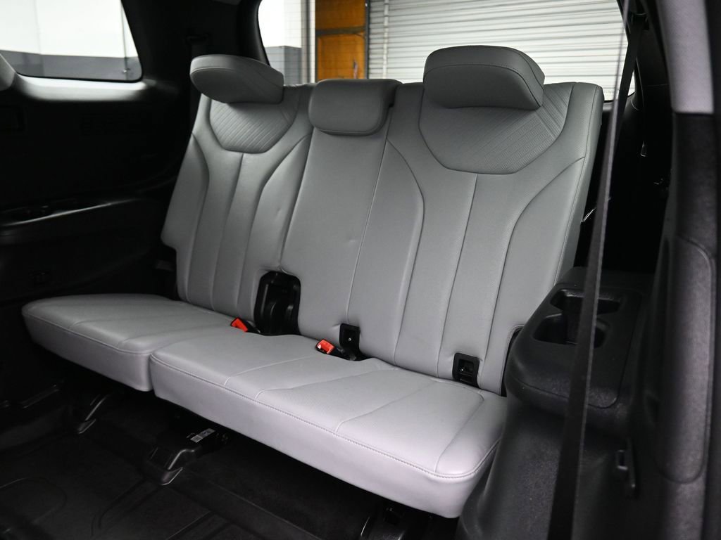 Used 2024 Hyundai Palisade SEL image 42