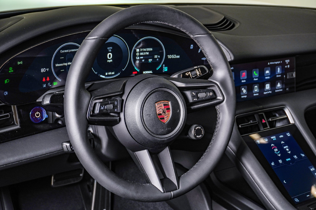 New 2026 Porsche Taycan AWD/4WD image 18