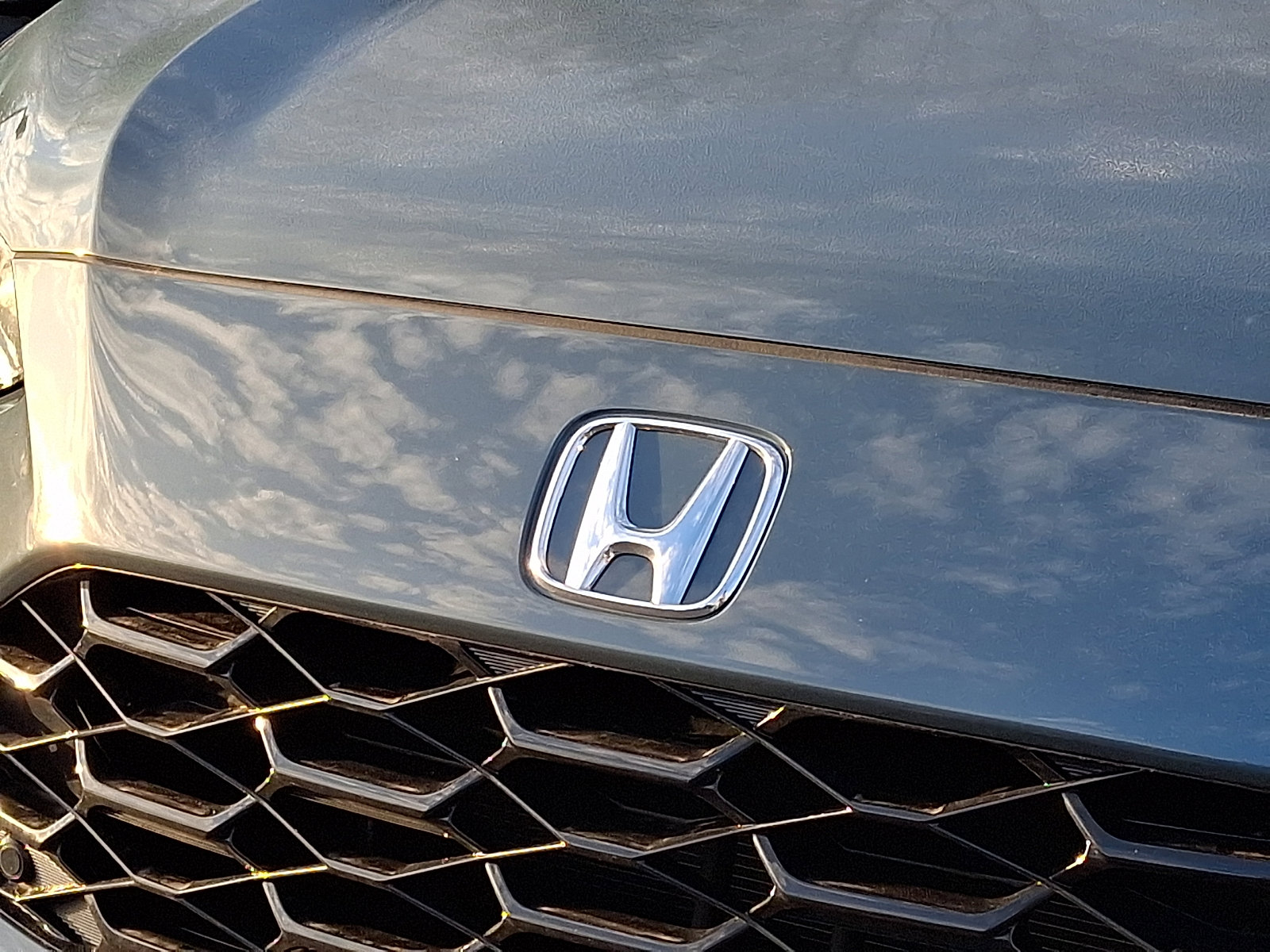 Used 2023 Honda HR-V EX-L image 8