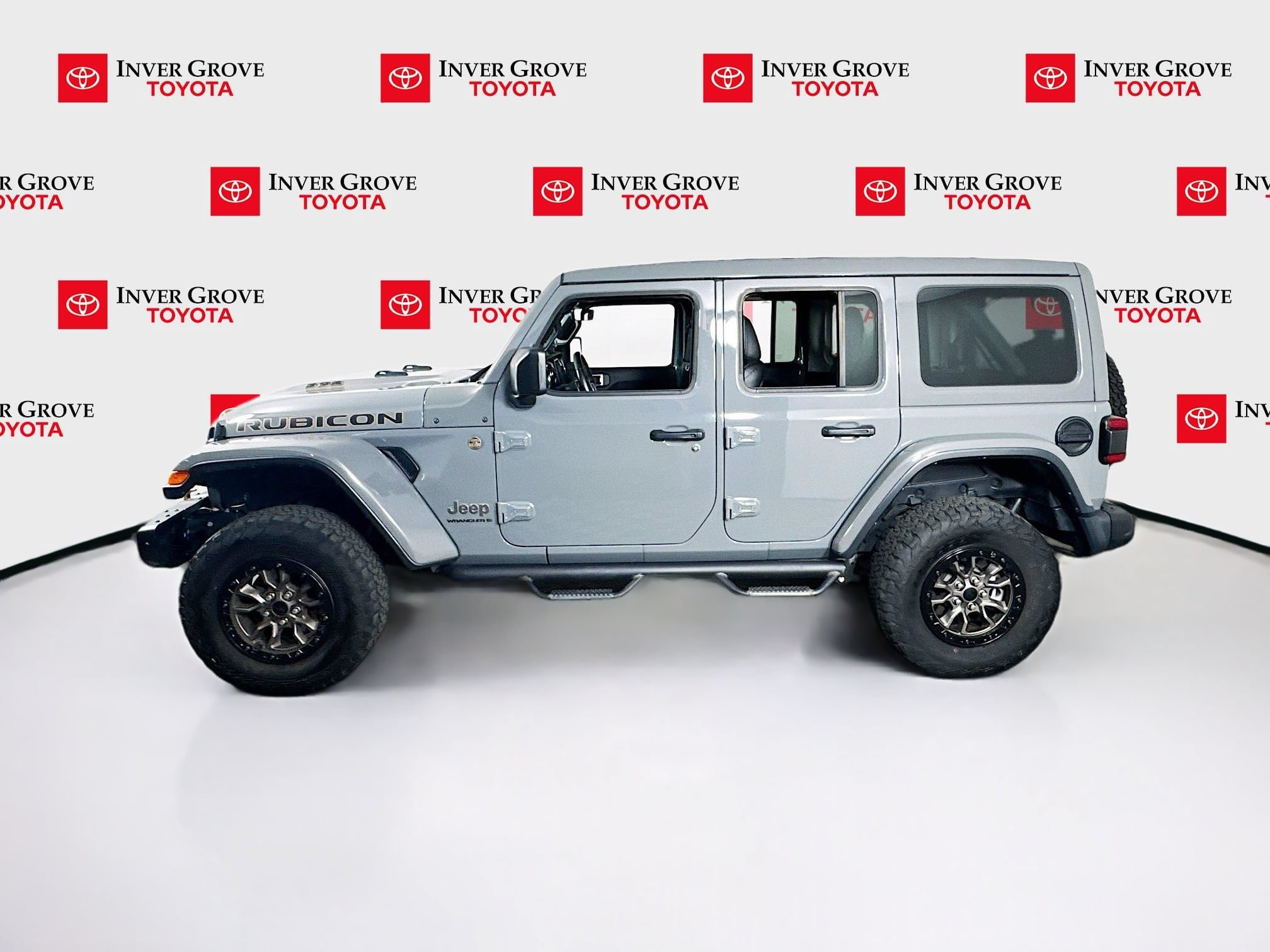 Used 2023 Jeep Wrangler Unlimited Rubicon 392 w/ Trailer Tow Package AWD/4WD image 8