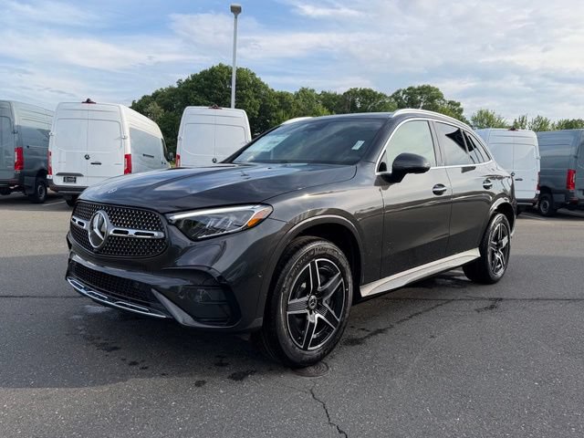 New 2026 Mercedes-Benz GLC 300 4MATIC image 3