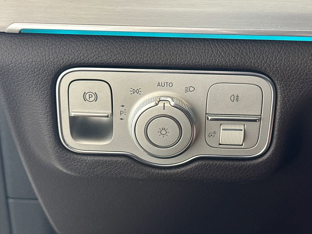 Used 2021 Mercedes-Benz GLE 450 4MATIC image 9