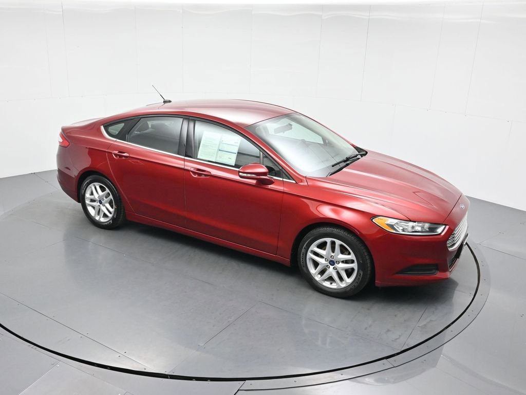 Used 2016 Ford Fusion SE FWD image 37
