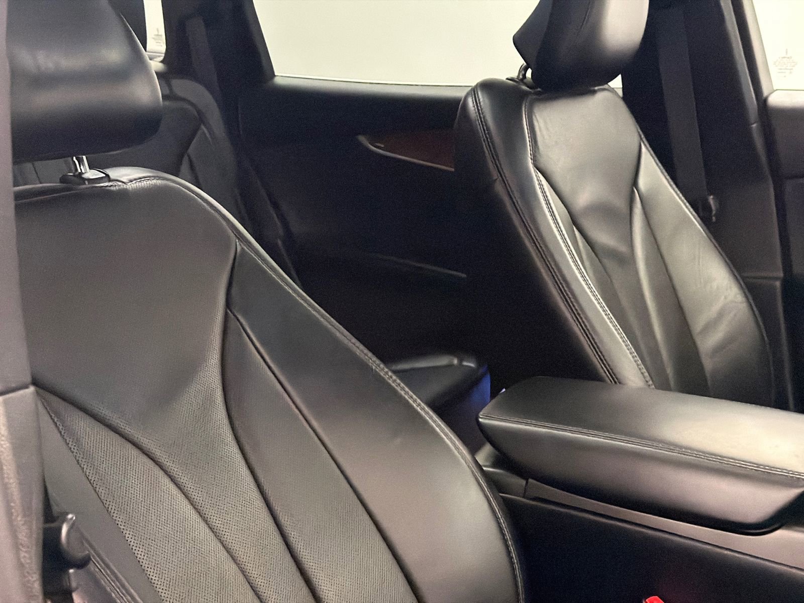 Used 2016 Lincoln MKX Reserve w/ Technology Package image 10