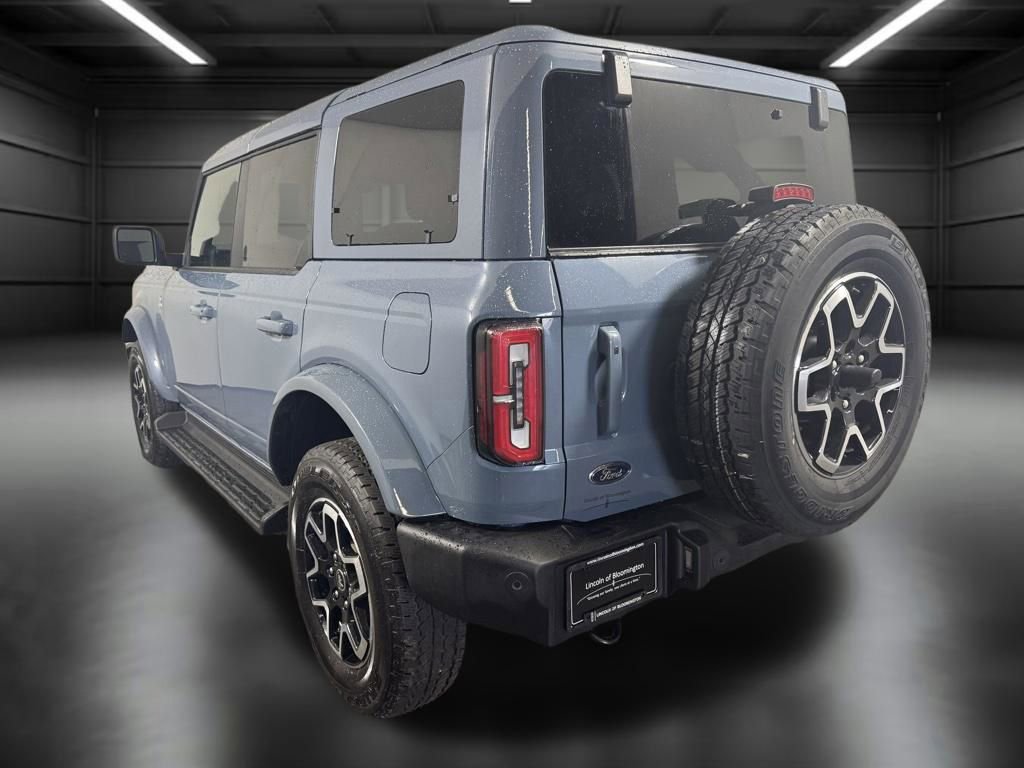 Used 2025 Ford Bronco Outer Banks AWD/4WD image 4