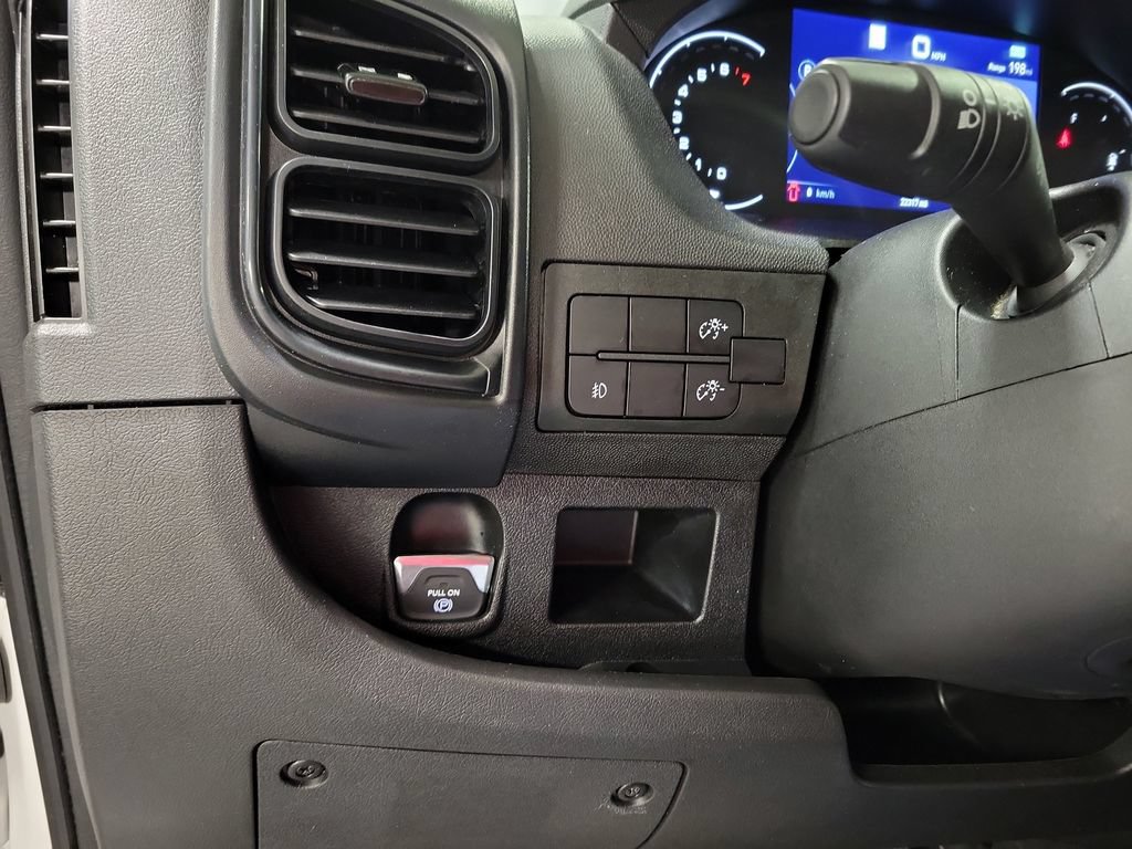 Used 2025 RAM ProMaster 2500 w/ U-Haul Equipment Group FWD image 20