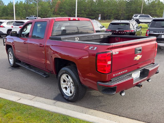 Used 2018 Chevrolet Silverado 1500 LT w/ All Star Edition AWD/4WD image 12