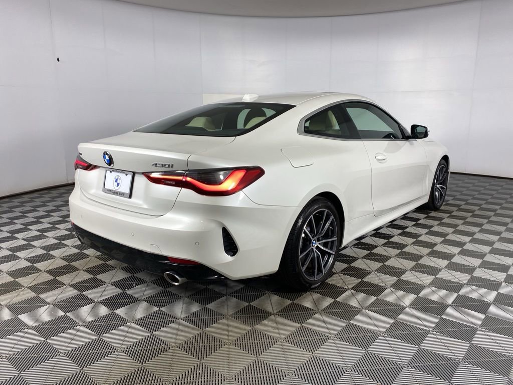 Used 2025 BMW 430i xDrive Coupe w/ Premium Package image 25