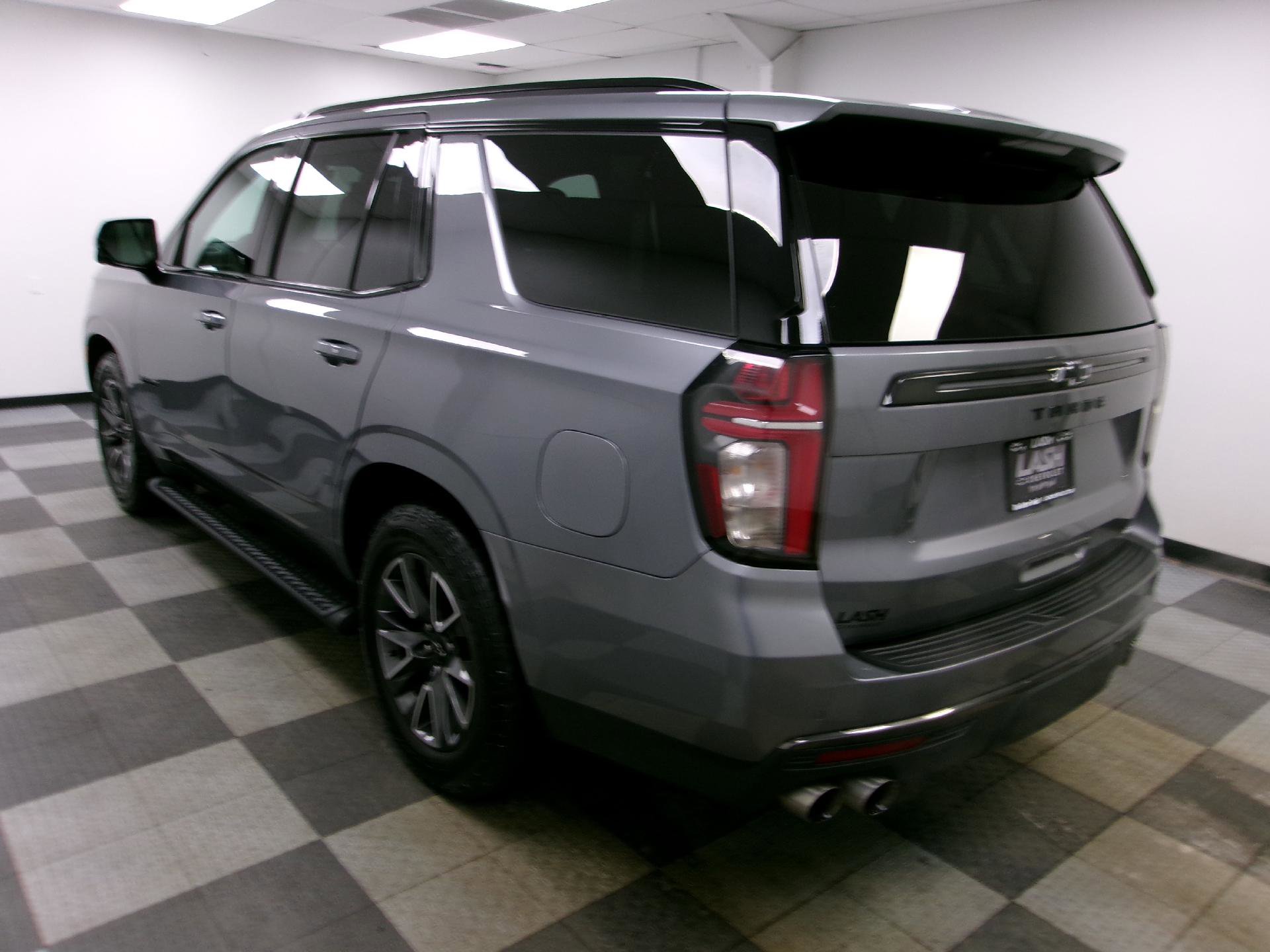 Used 2022 Chevrolet Tahoe Z71 w/ Z71 Off-Road Package image 2