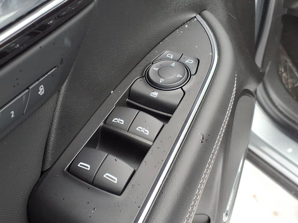 Certified 2025 Buick Envision Preferred image 10