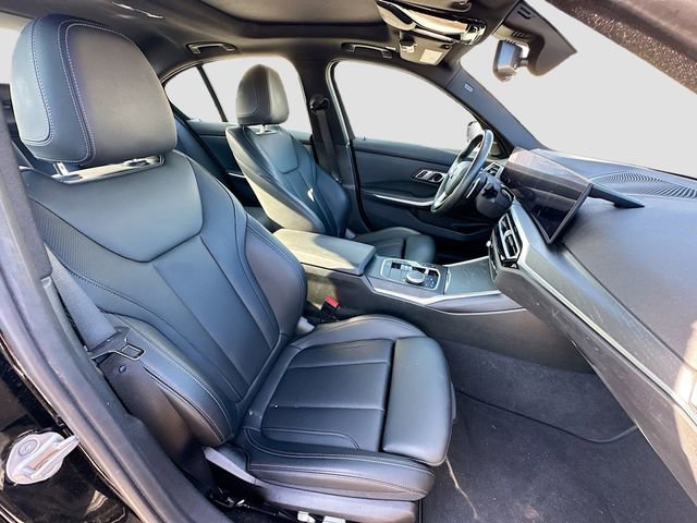 Used 2023 BMW 330i Sedan w/ Driving Assistance Package image 32