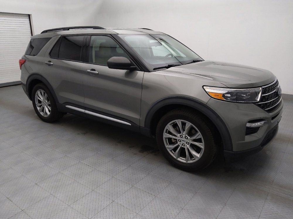 Used 2020 Ford Explorer XLT w/ Equipment Group 202A image 11