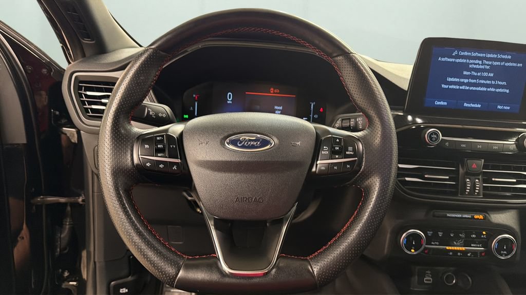 Used 2024 Ford Escape ST-Line AWD/4WD image 12