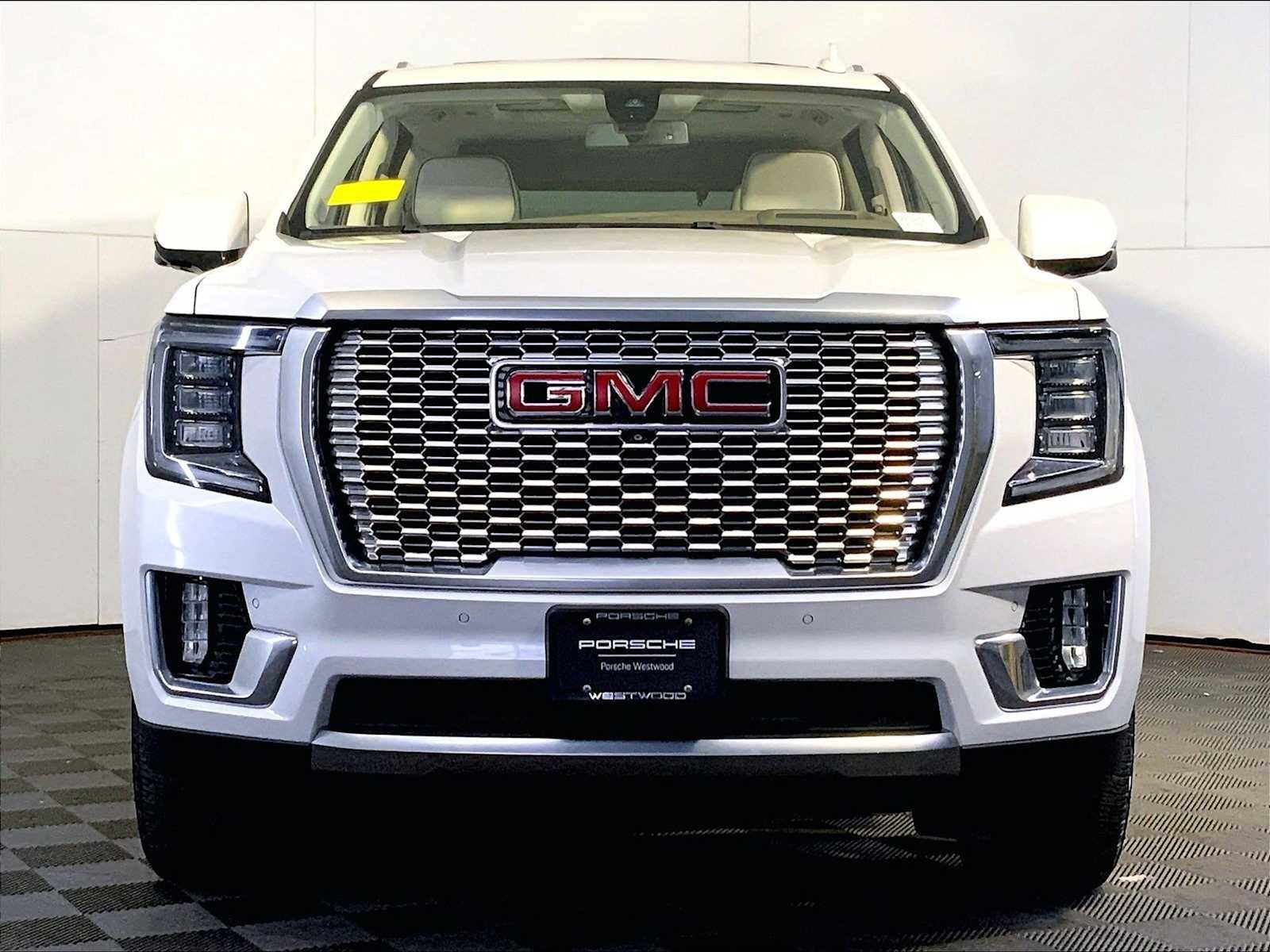 Used 2022 GMC Yukon Denali w/ Max Trailering Package image 10