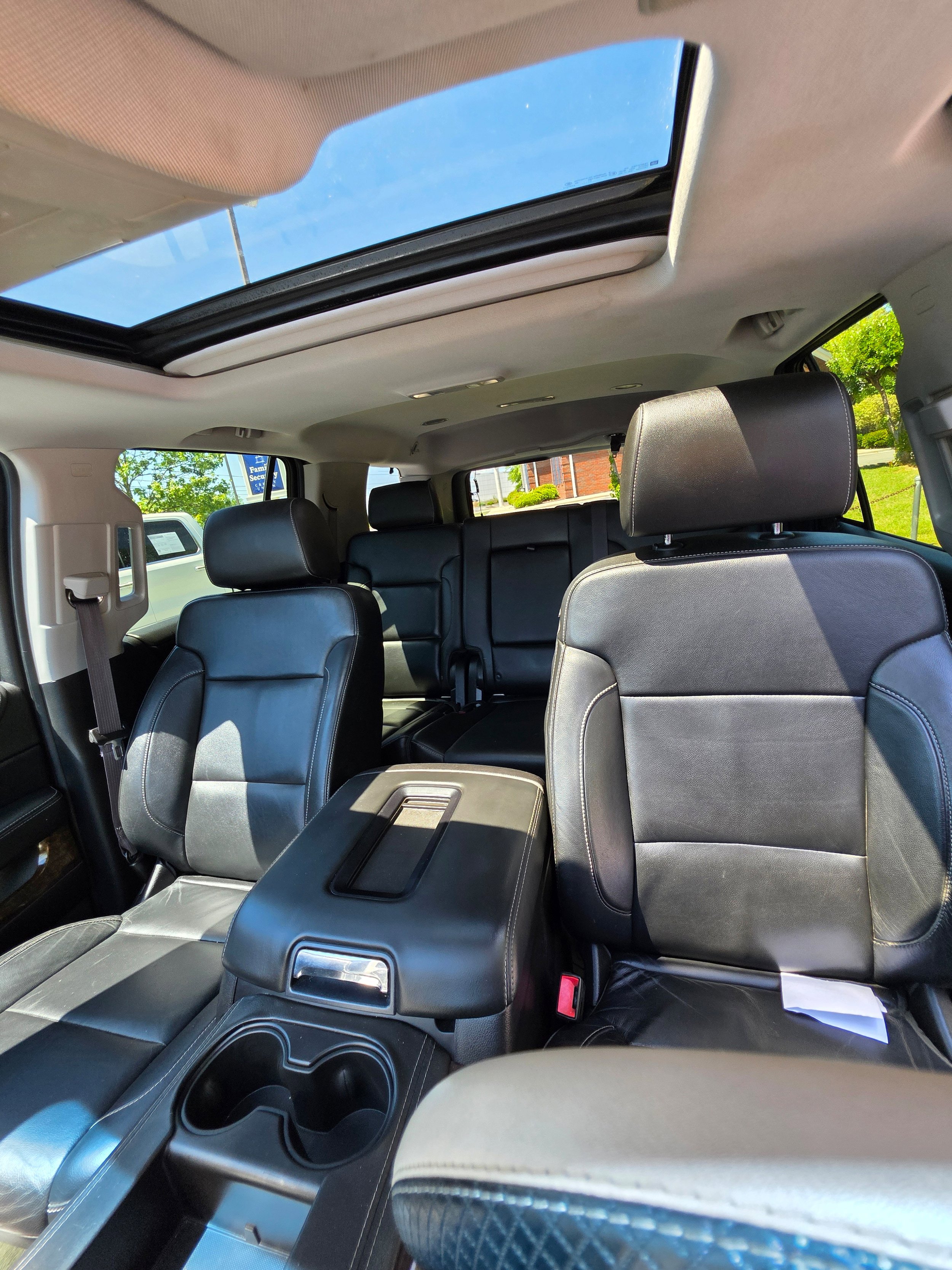 Used 2015 Chevrolet Tahoe LT RWD image 14