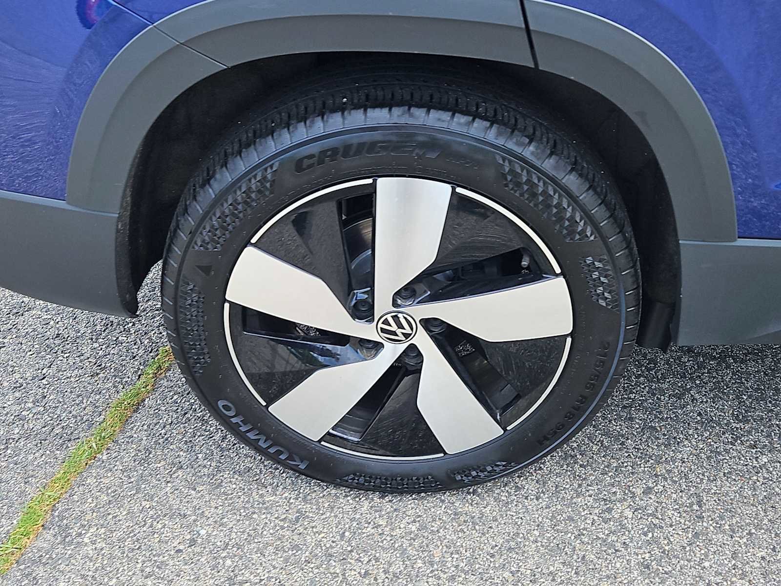 Certified 2024 Volkswagen Taos S AWD/4WD image 8