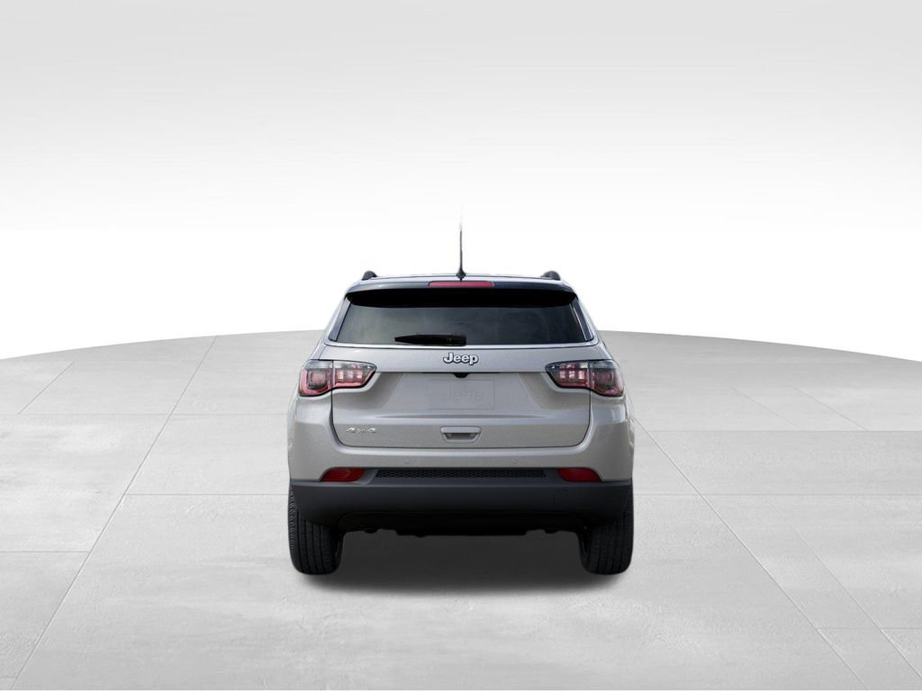 New 2026 Jeep Compass Limited AWD/4WD image 7