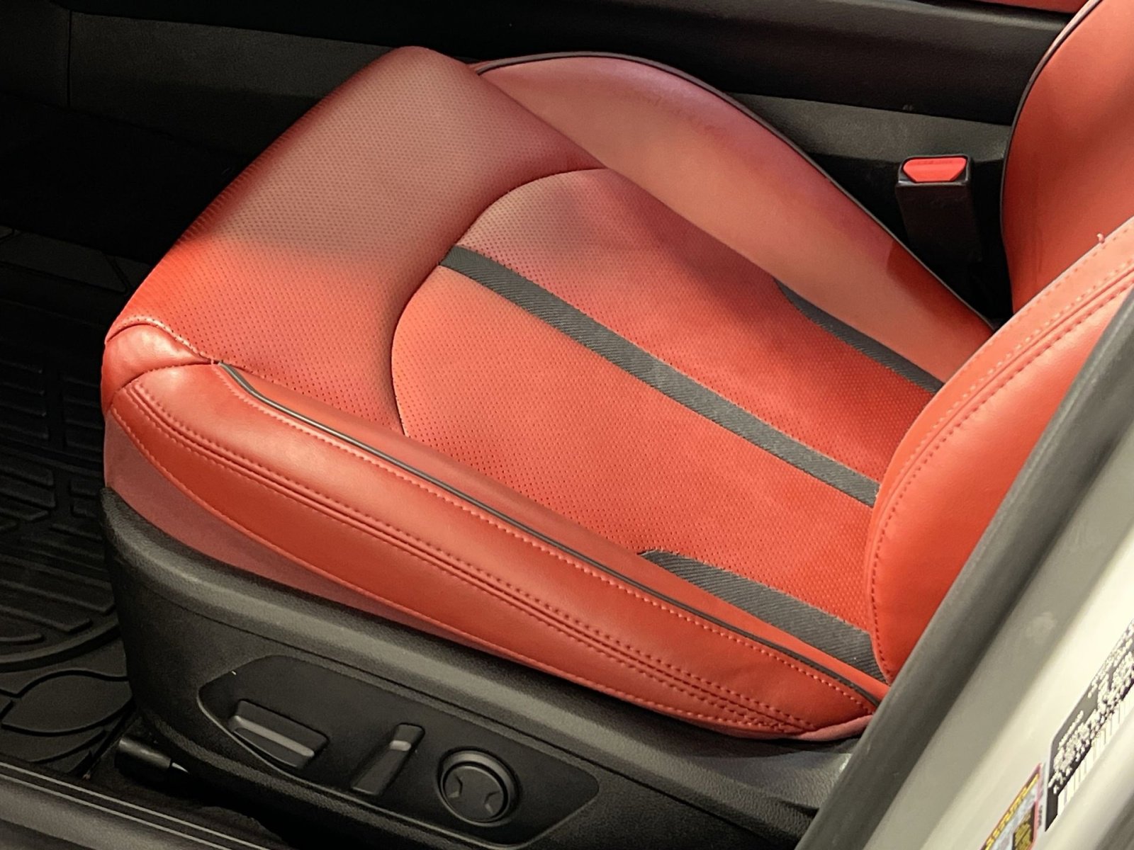 Used 2023 Kia K5 GT-Line image 14