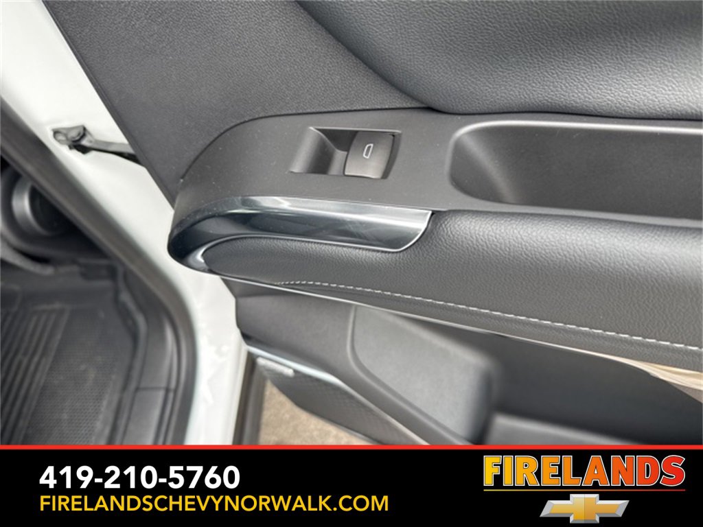 New 2025 Chevrolet Traverse LT w/ Enhanced Driving Package image 45