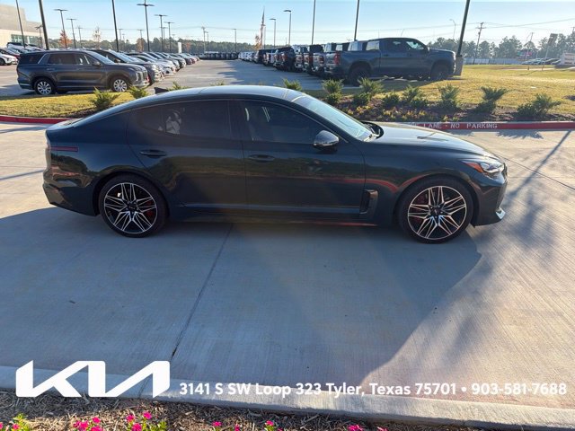 Used 2023 Kia Stinger GT2 RWD image 13