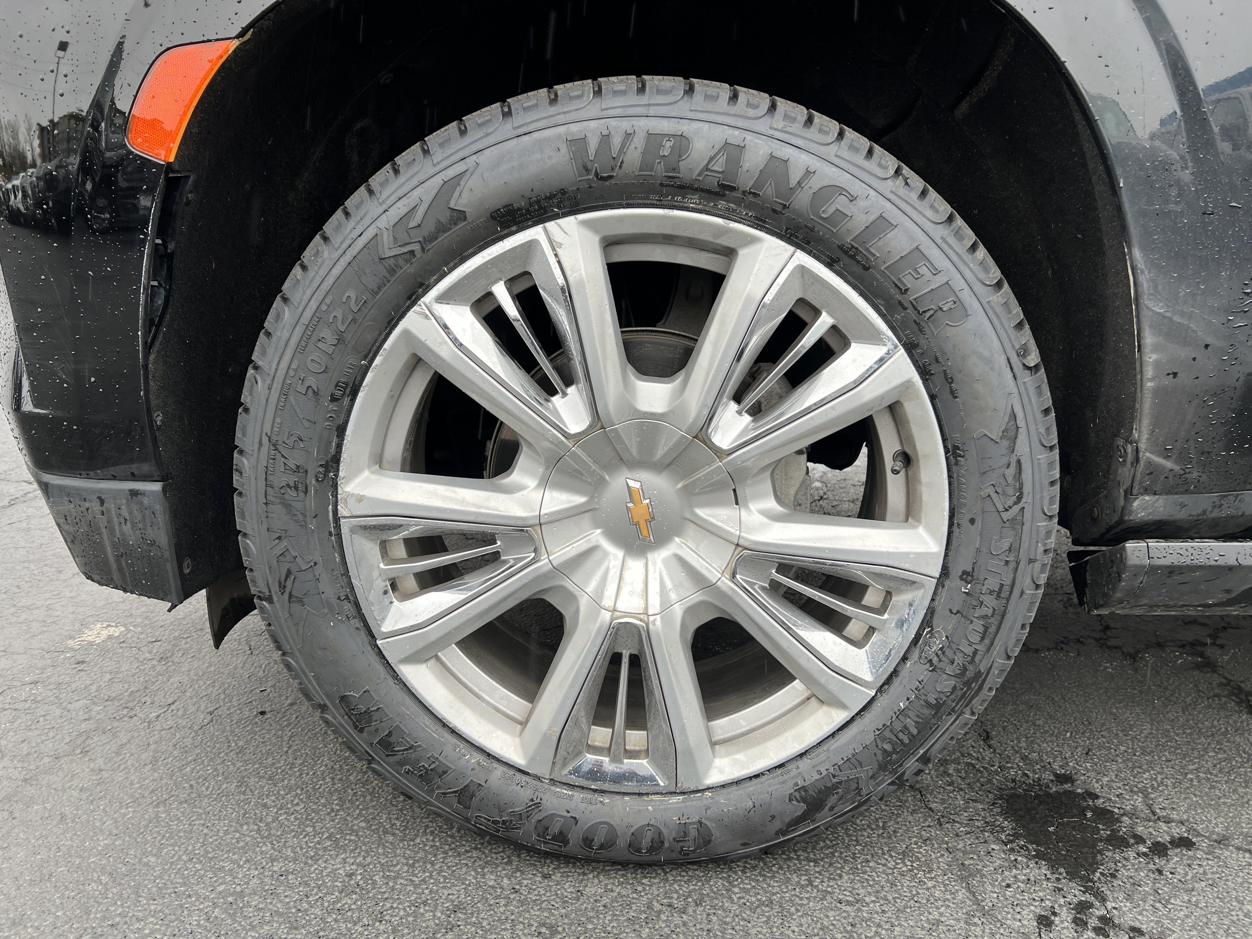 Used 2022 Chevrolet Tahoe High Country w/ Max Trailering Package AWD/4WD image 10