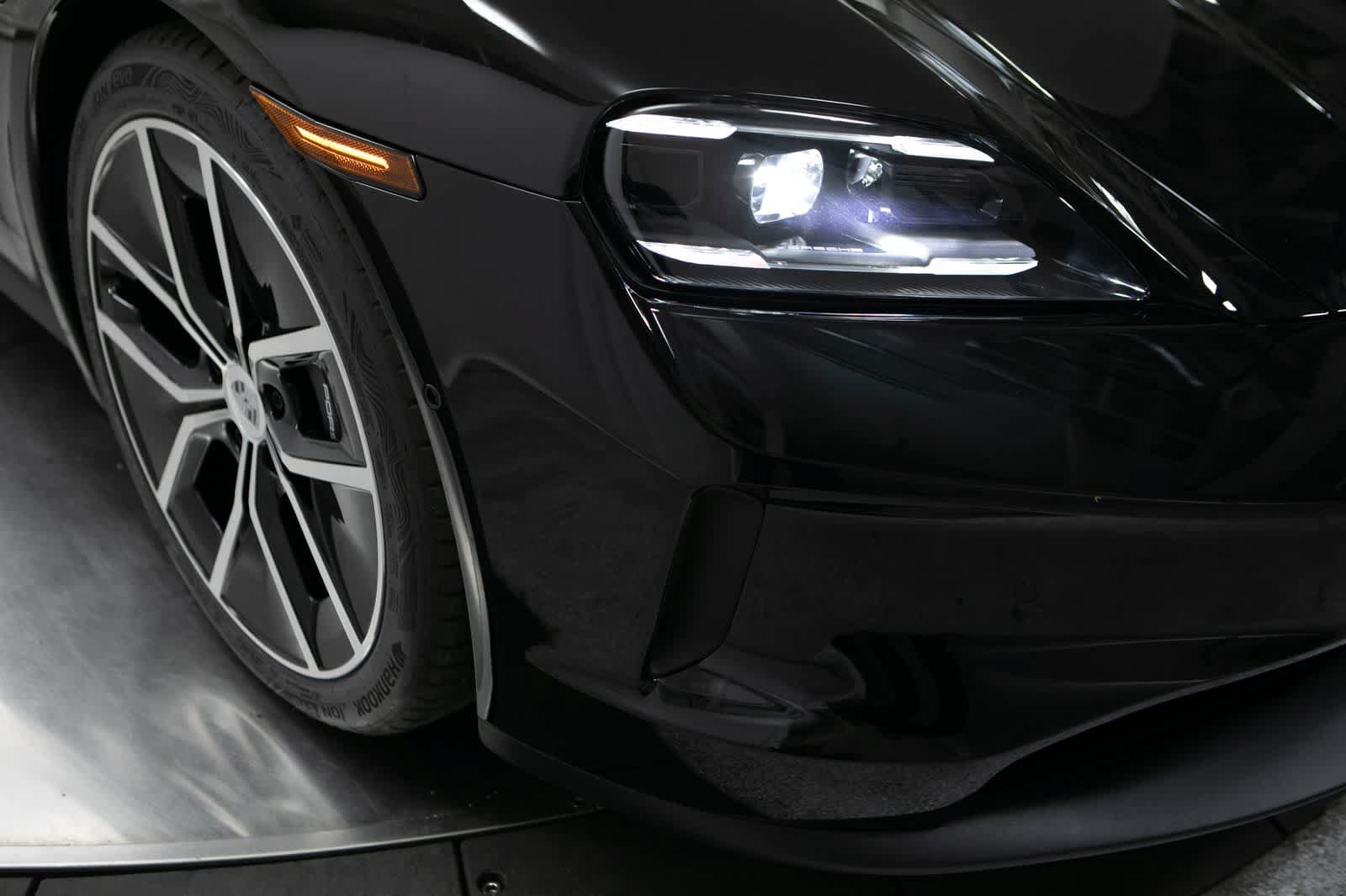 New 2026 Porsche Taycan AWD/4WD image 12