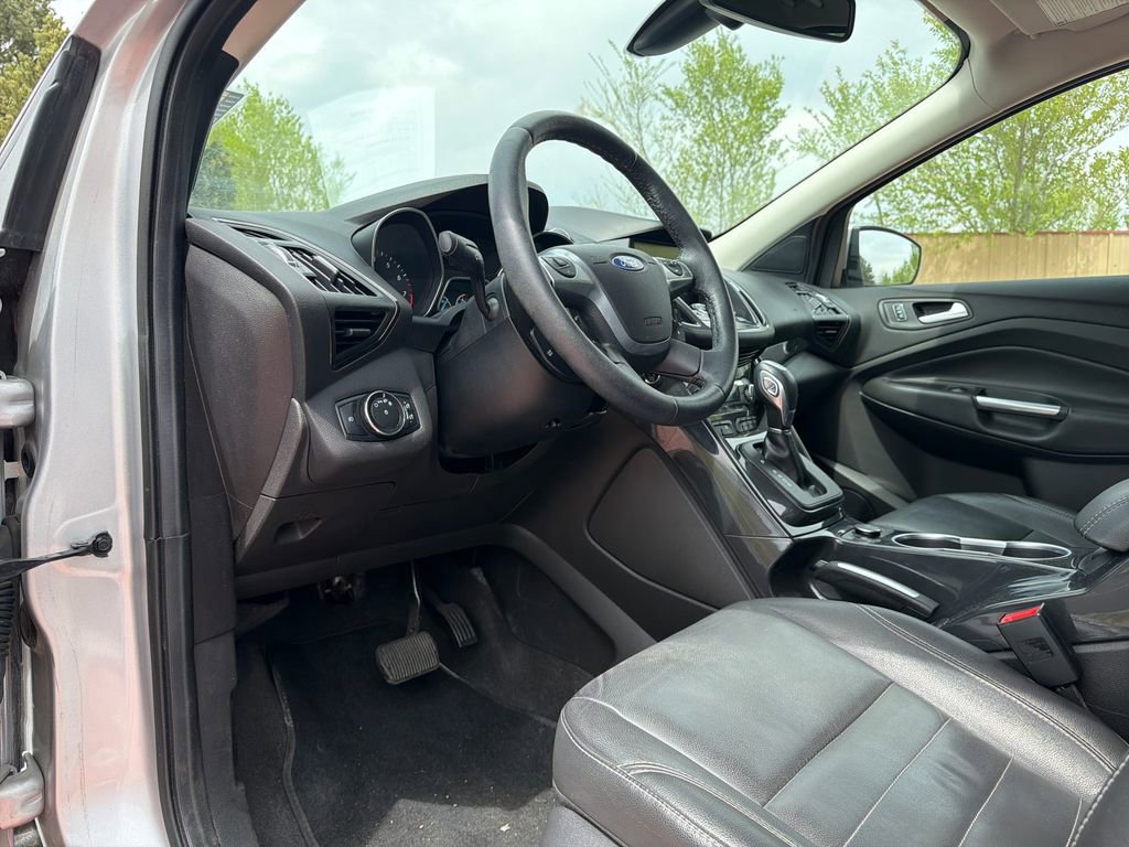 Used 2014 Ford Escape Titanium w/ Equipment Group 401A image 12