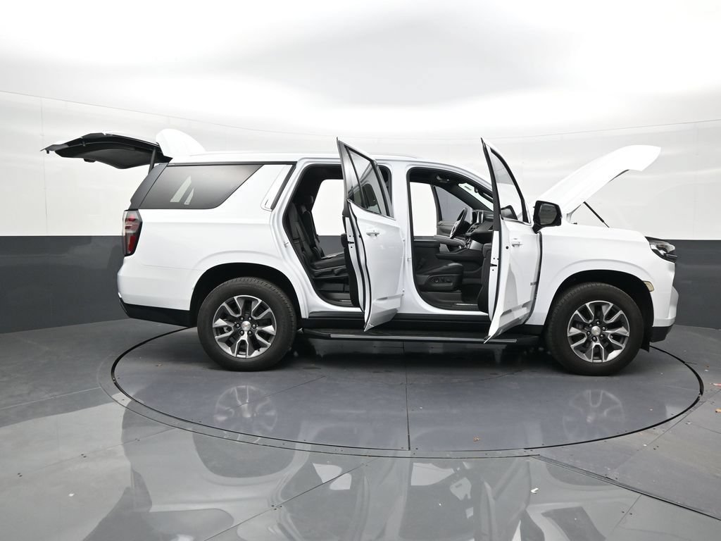 Used 2024 Chevrolet Tahoe LT w/ LT Signature Package RWD image 29