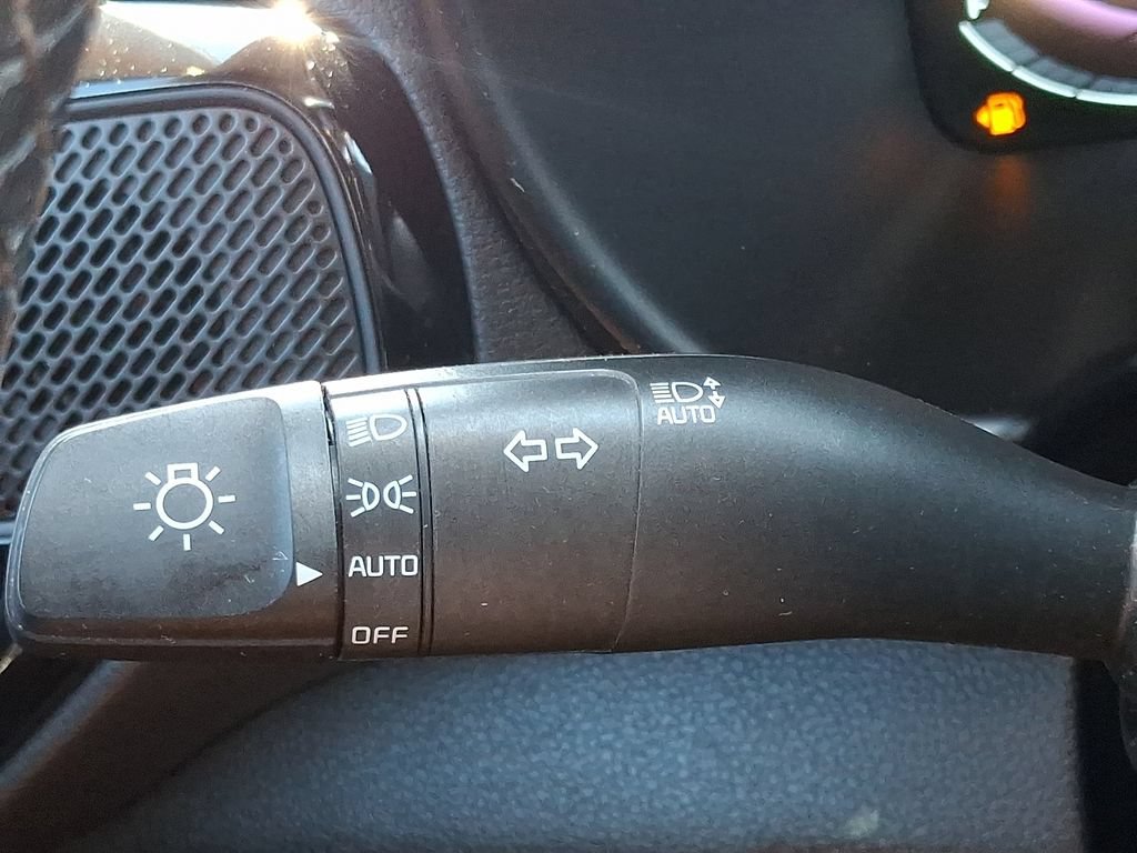 Certified 2023 Kia Soul EX FWD image 27
