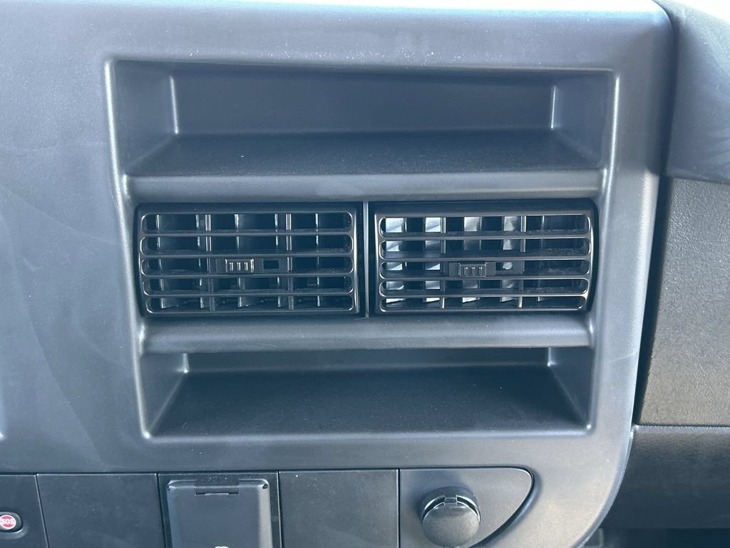 New 2025 GMC Savana 2500 Extended w/ Driver Convenience Package RWD image 20