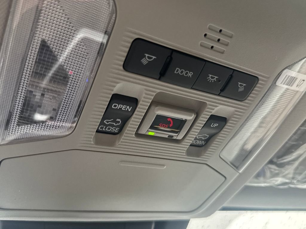 New 2025 Toyota RAV4 XLE image 30