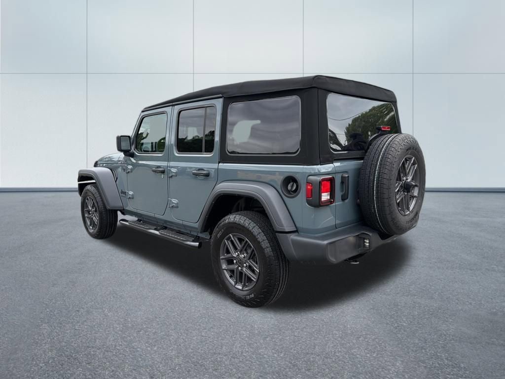 Used 2024 Jeep Wrangler Sport S AWD/4WD image 7