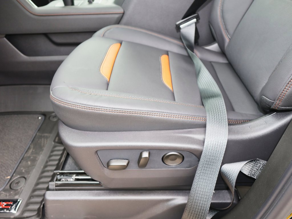 New 2026 GMC Sierra 1500 AT4 w/ AT4 Premium Package image 8