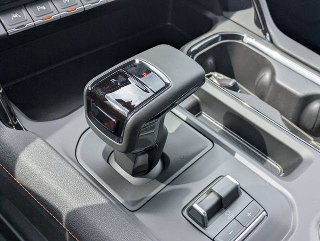 New 2026 GMC Sierra 1500 AT4 w/ Technology Package AWD/4WD image 24
