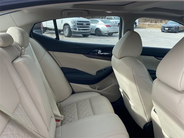 Used 2016 Nissan Maxima Platinum image 13