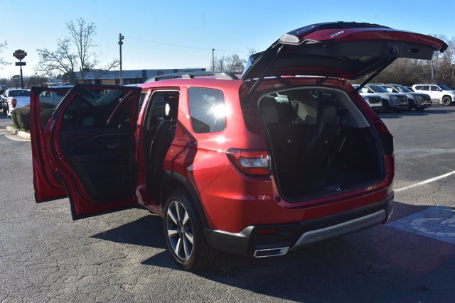 Used 2025 Honda Pilot Elite image 18