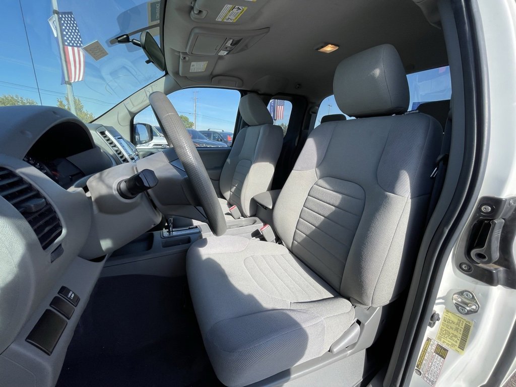 Used 2018 Nissan Frontier S image 22