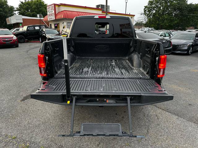 Used 2018 Ford F150 Lariat w/ Equipment Group 502A Luxury image 14