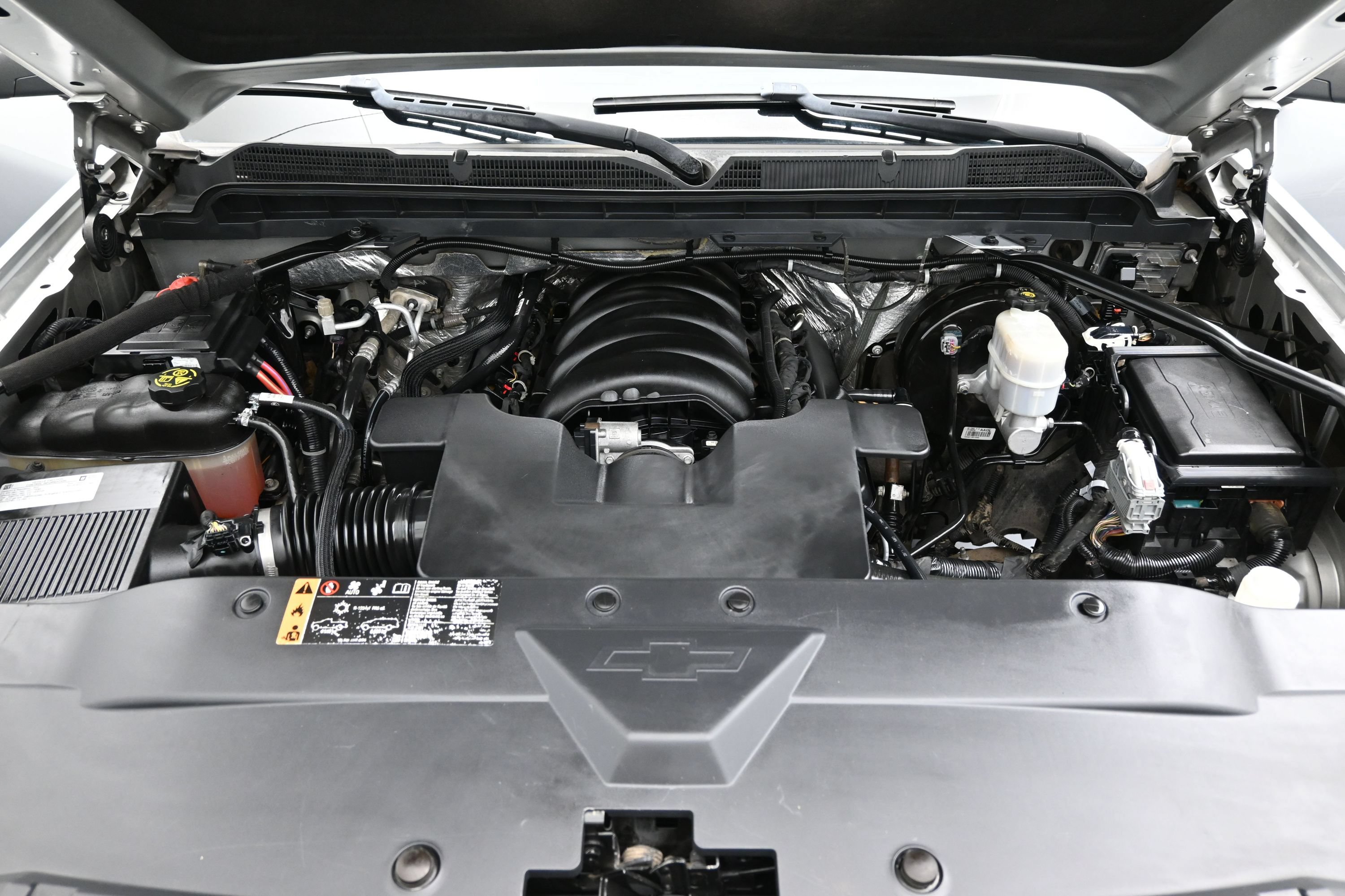 Used 2018 Chevrolet Silverado 1500 LTZ Z71 AWD/4WD image 8