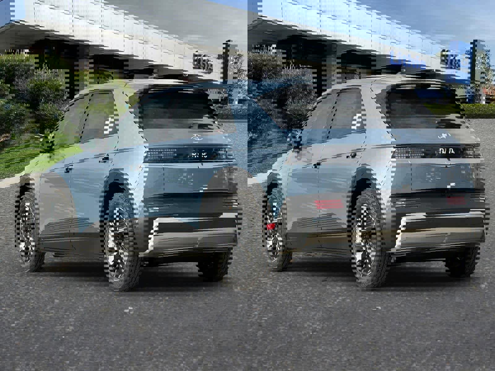 New 2026 Hyundai Ioniq 5 SE image 6