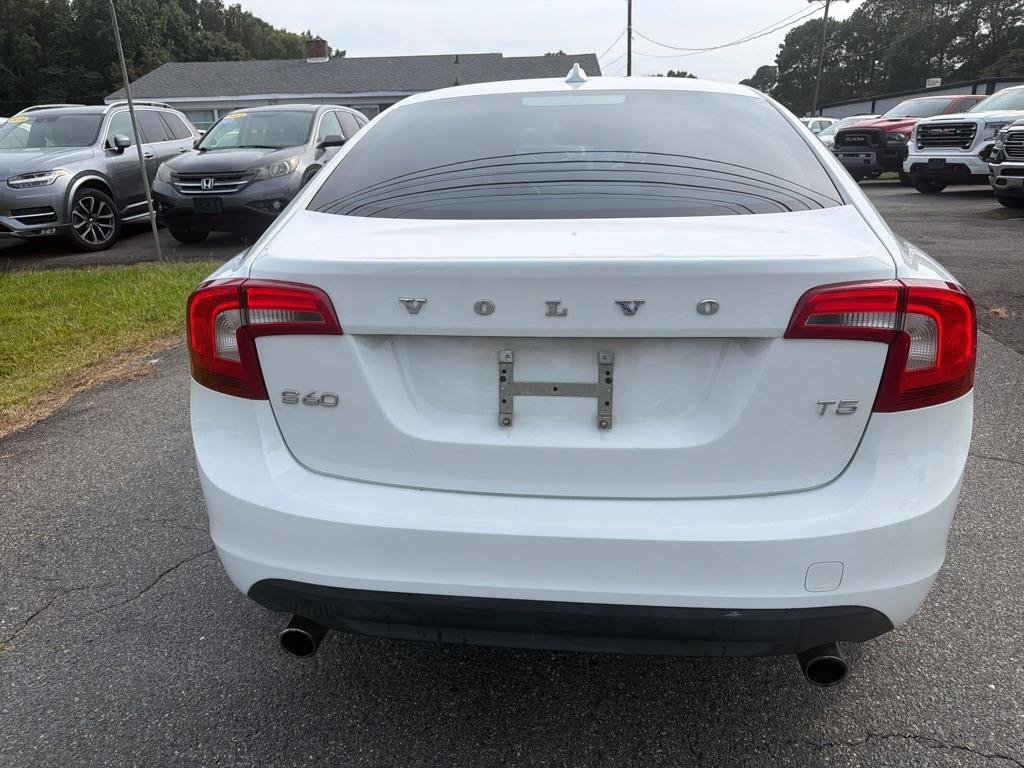 Used 2013 Volvo S60 T5 FWD image 9