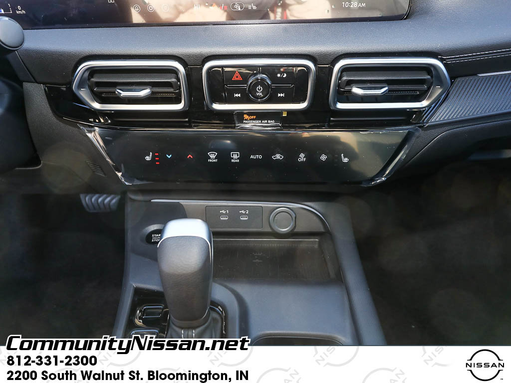 New 2026 Nissan Sentra SV w/ SV Convenience Package FWD image 16