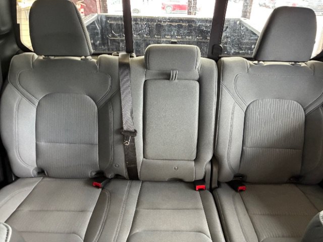 Used 2023 RAM 1500 Big Horn AWD/4WD image 32