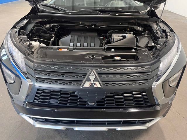Used 2024 Mitsubishi Eclipse Cross SE image 9