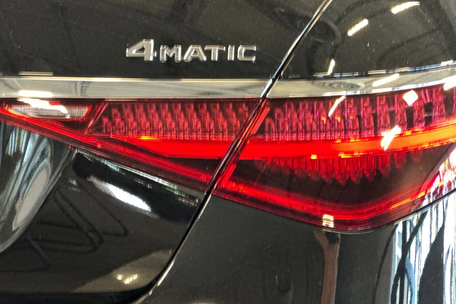 Used 2026 Mercedes-Benz S 500 4MATIC image 27