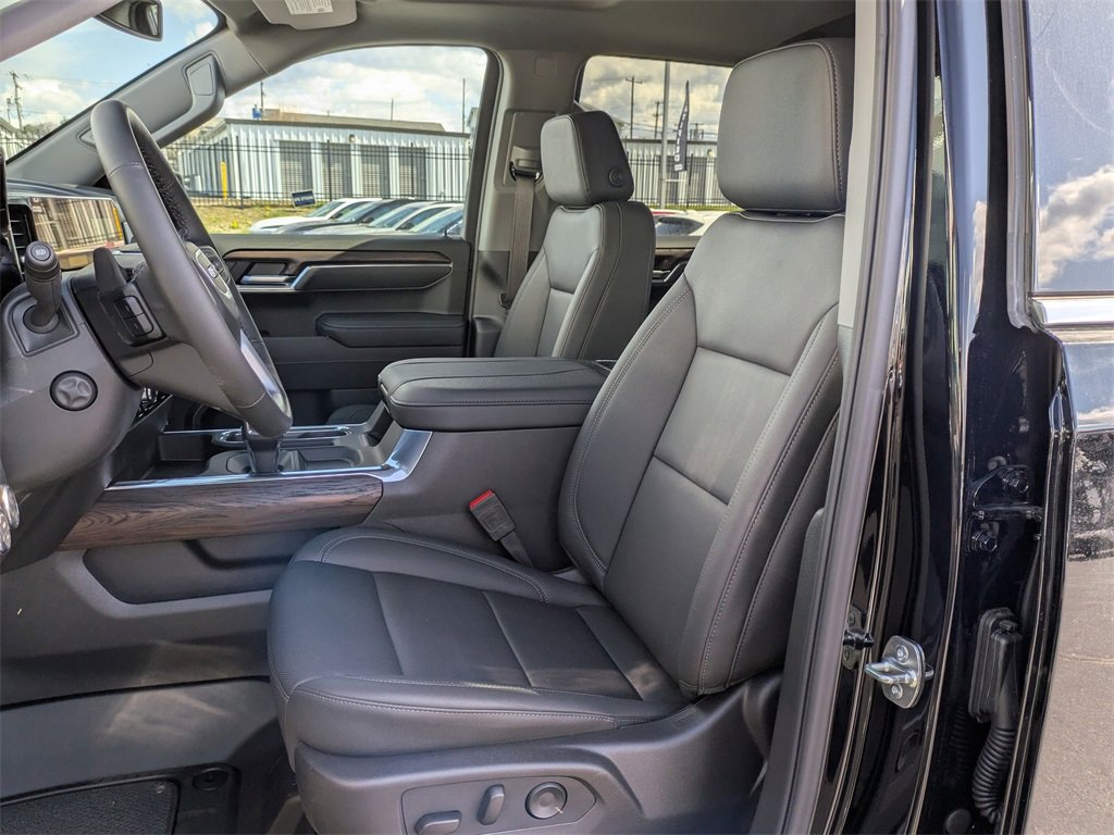 New 2025 GMC Sierra 1500 SLT w/ SLT Premium Package image 13