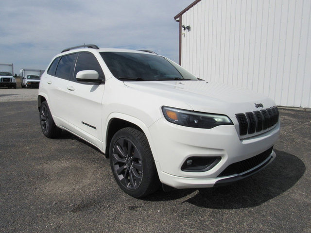 Used 2019 Jeep Cherokee High Altitude AWD/4WD image 9