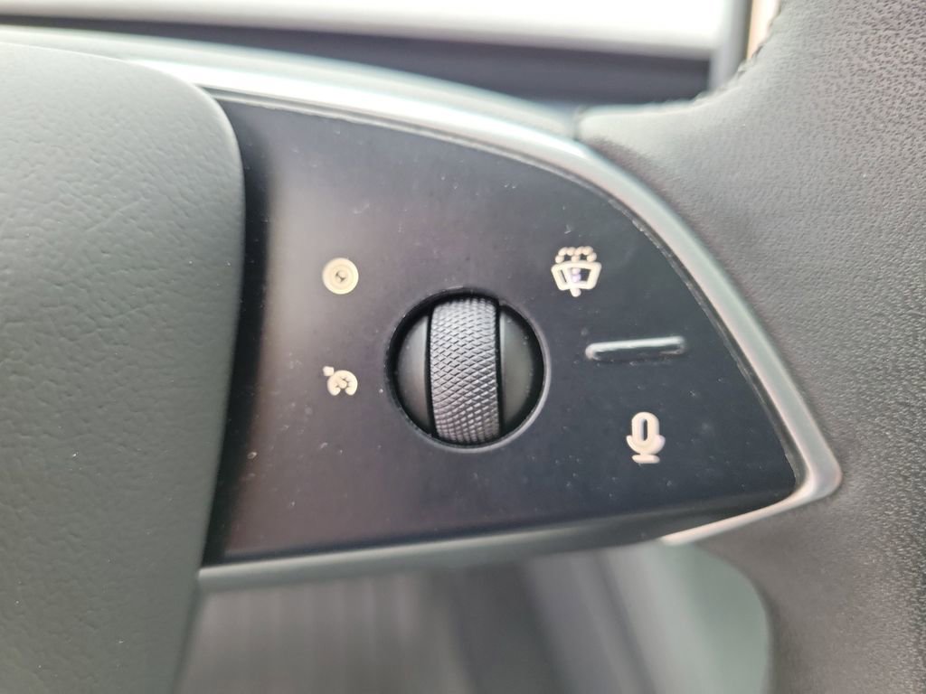 Used 2025 Tesla Model 3 RWD image 28