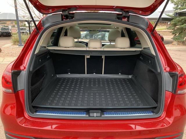 Used 2022 Mercedes-Benz GLC 300 4MATIC image 10