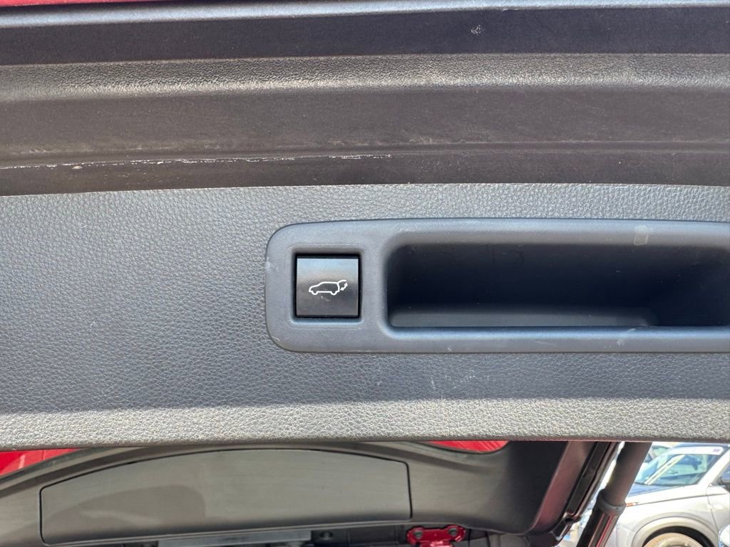 Used 2022 Toyota Highlander XSE image 10